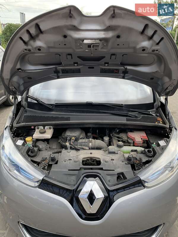Хэтчбек Renault Zoe 2015 в Ровно