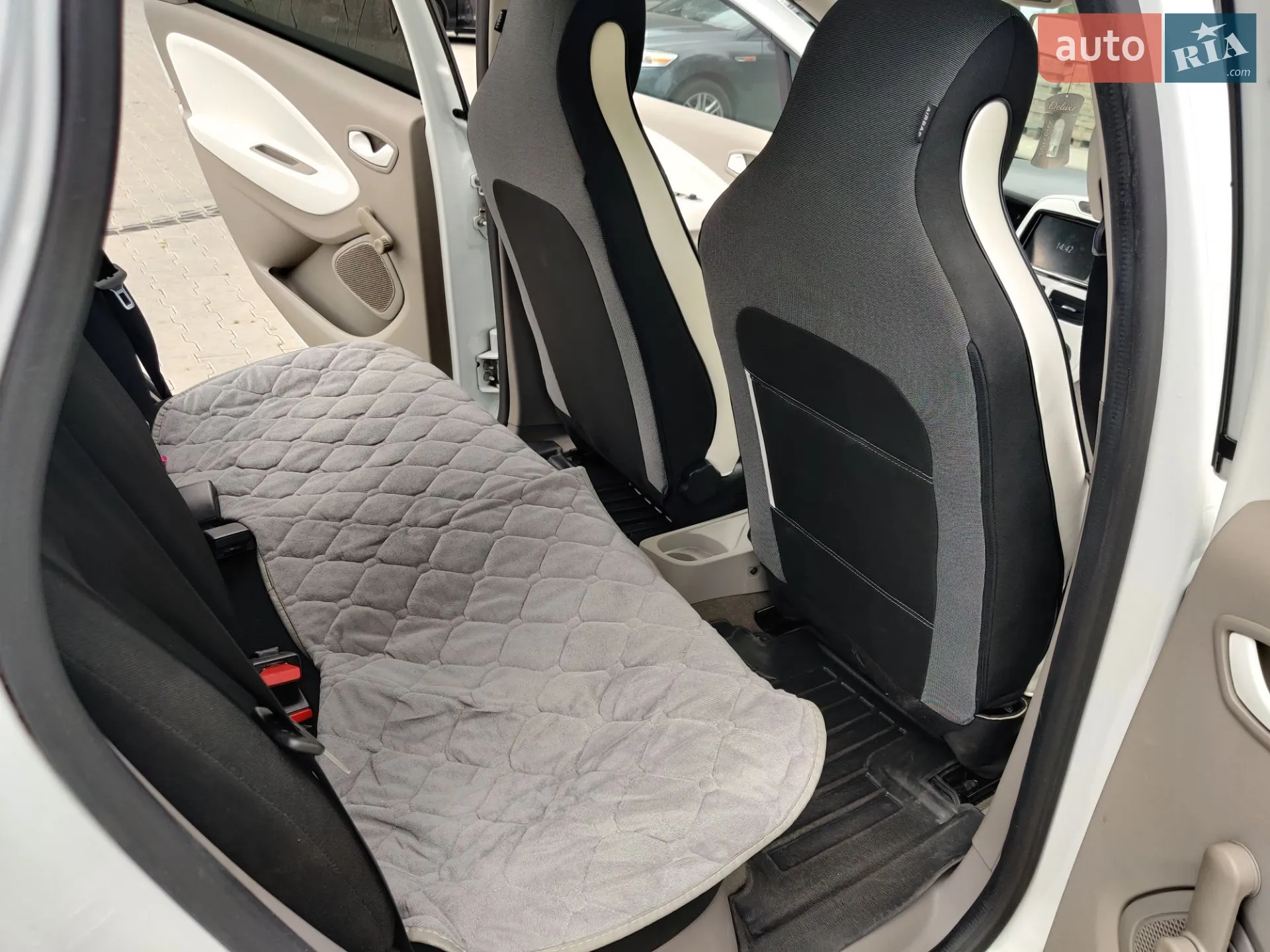 2018 Renault ZOE - мініатюра 18