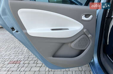 Хэтчбек Renault Zoe 2013 в 