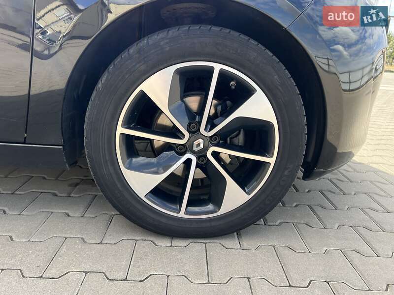 Хэтчбек Renault Zoe 2017 в Луцке фото 13 Хэтчбек Renault Zoe 2017 в Луцке