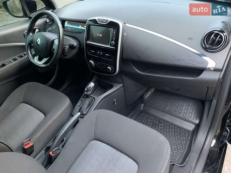 Хэтчбек Renault Zoe 2017 в Луцке фото 30 Хэтчбек Renault Zoe 2017 в Луцке