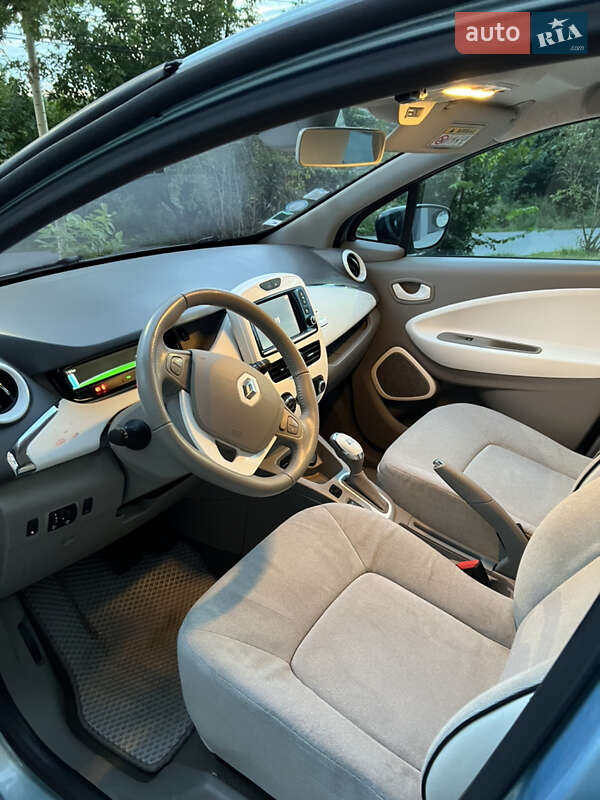 Хэтчбек Renault Zoe 2015 в Виннице фото 25 Хэтчбек Renault Zoe 2015 в Виннице