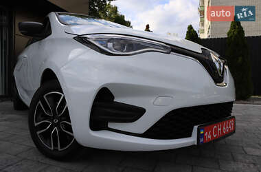 Хэтчбек Renault Zoe 2022 в 