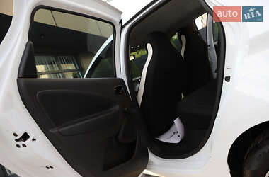 Хэтчбек Renault Zoe 2022 в 