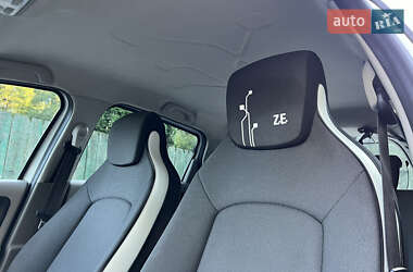 Хэтчбек Renault Zoe 2017 в 