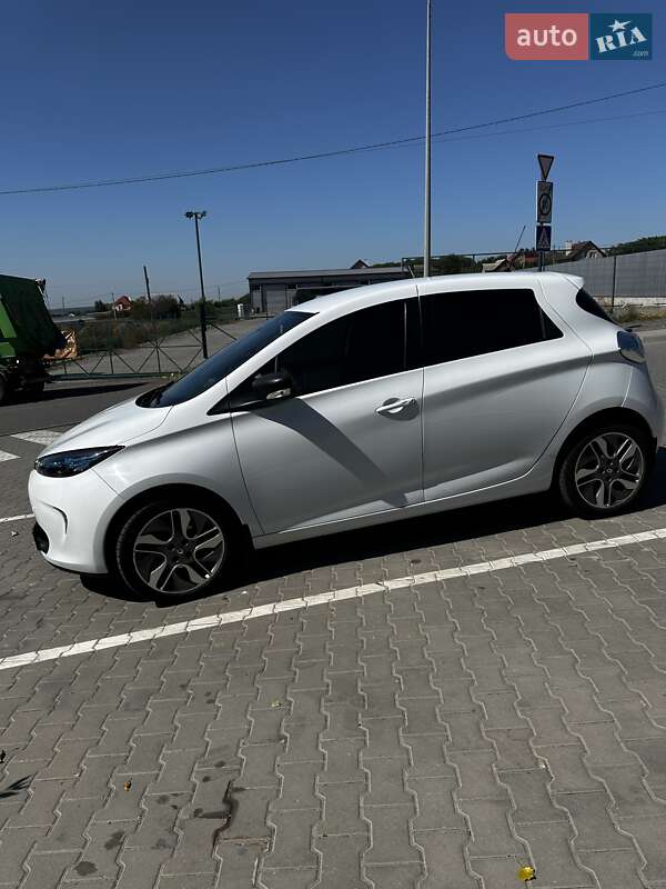 Хэтчбек Renault Zoe 2018 в Хмельницком