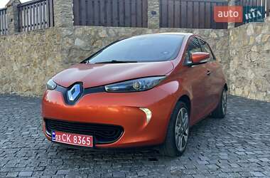 Хэтчбек Renault Zoe 2016 в 