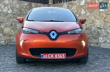Хэтчбек Renault Zoe 2016 в 
