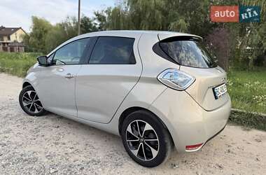 Хэтчбек Renault Zoe 2018 в 