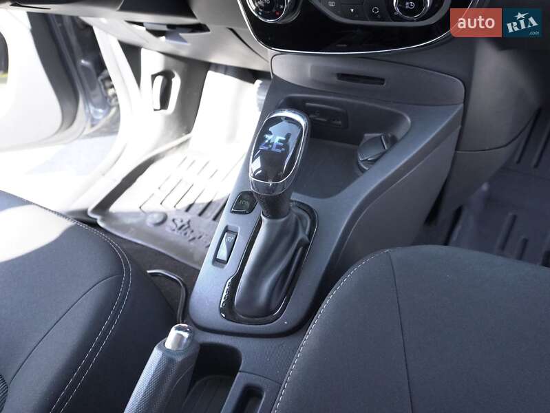 Хэтчбек Renault Zoe 2019 в Львове