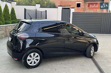 Хэтчбек Renault Zoe 2020 в 
