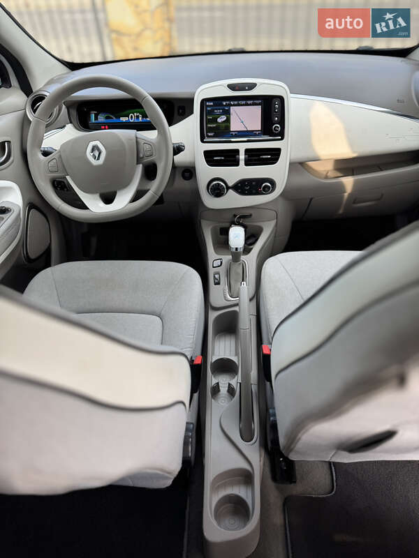 Хэтчбек Renault Zoe 2017 в Самборе фото 53 Хэтчбек Renault Zoe 2017 в Самборе