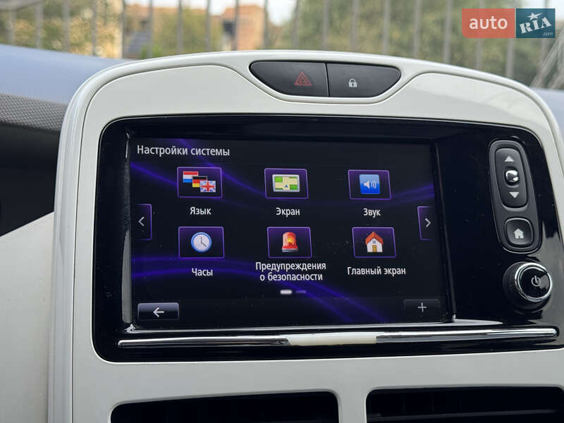 Хэтчбек Renault Zoe 2017 в Самборе фото 78 Хэтчбек Renault Zoe 2017 в Самборе