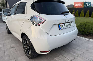 Хэтчбек Renault Zoe 2015 в 