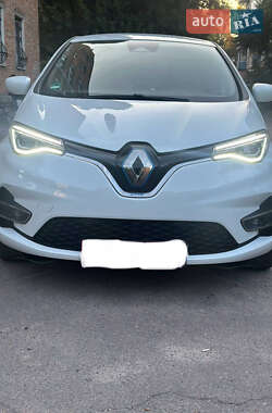 Хэтчбек Renault Zoe 2020 в 