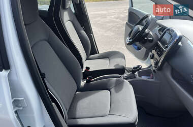 Хэтчбек Renault Zoe 2014 в 