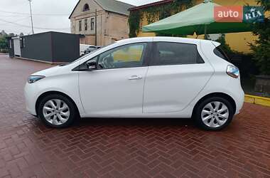 Хэтчбек Renault Zoe 2017 в 