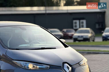 Хетчбек Renault Zoe 2017 в 