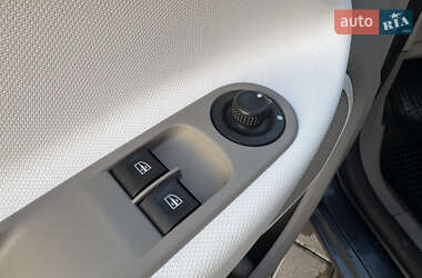 Хетчбек Renault Zoe 2017 в 