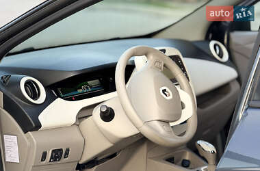 Хетчбек Renault Zoe 2017 в 