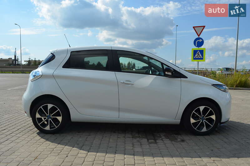 Хэтчбек Renault Zoe 2018 в Львове