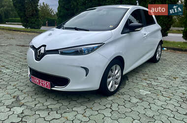 Хэтчбек Renault Zoe 2017 в 