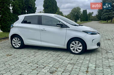Хэтчбек Renault Zoe 2017 в 