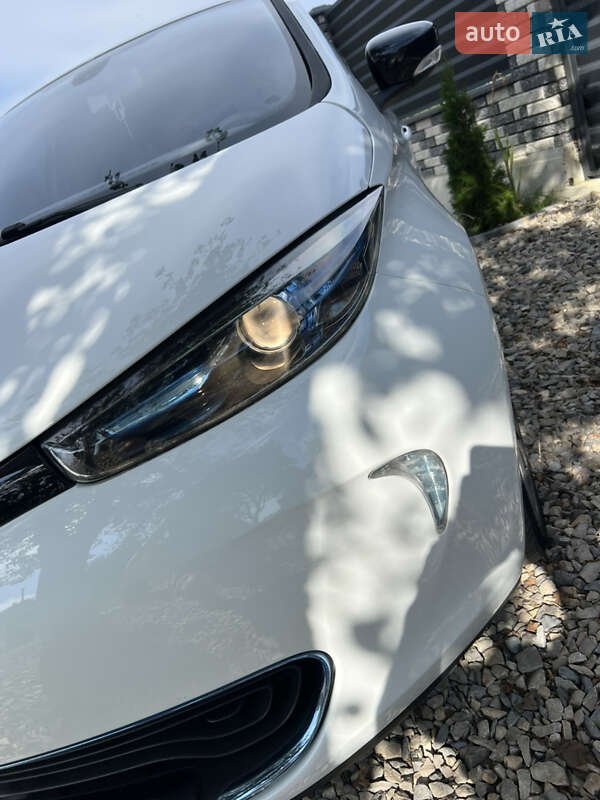 Хетчбек Renault Zoe 2013 в Коломиї