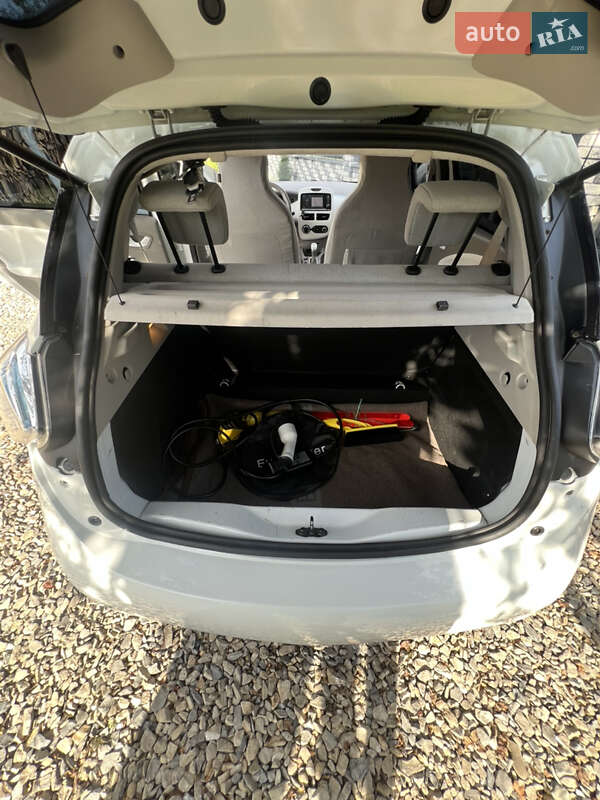Хетчбек Renault Zoe 2013 в Коломиї