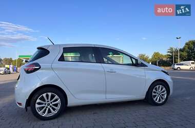 Хэтчбек Renault Zoe 2021 в 