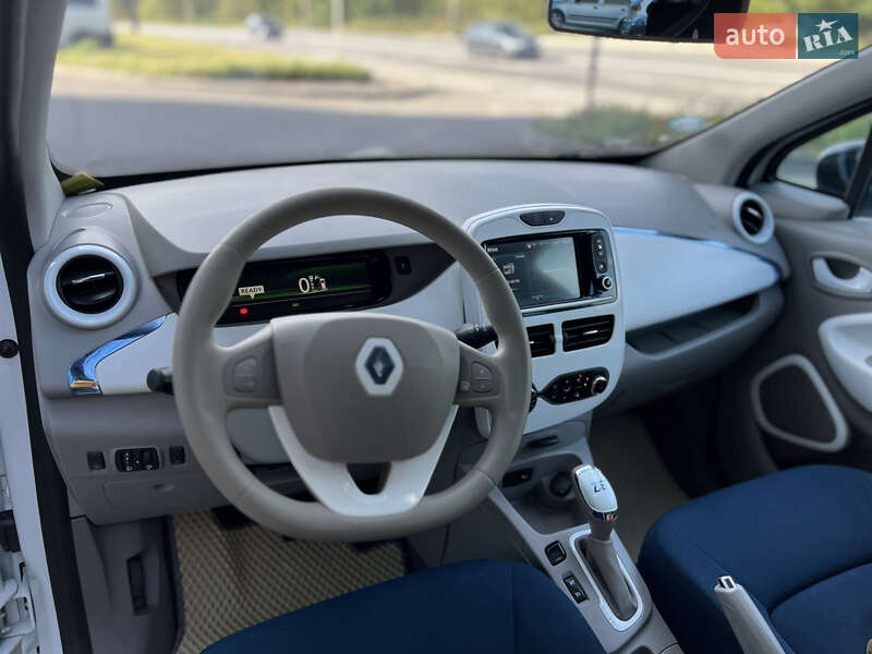 Хэтчбек Renault Zoe 2013 в Тернополе