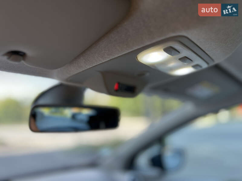 Хэтчбек Renault Zoe 2013 в Тернополе