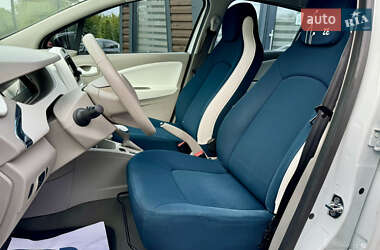 Хэтчбек Renault Zoe 2014 в 