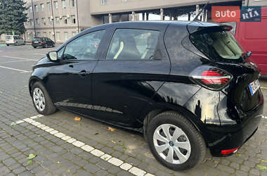 Хэтчбек Renault Zoe 2020 в 