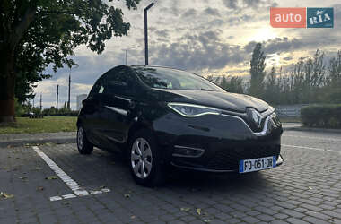 Хэтчбек Renault Zoe 2020 в 