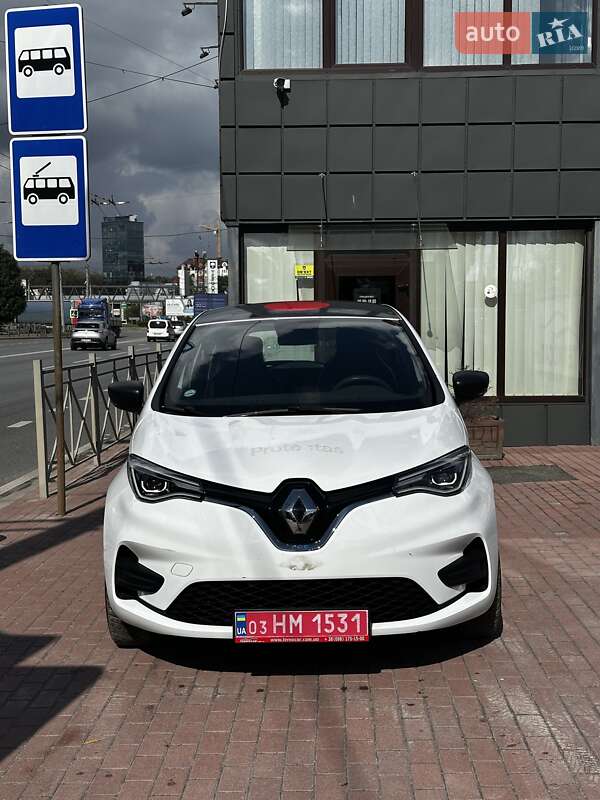 Хэтчбек Renault Zoe 2020 в 