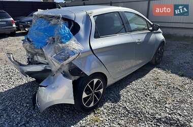 Хэтчбек Renault Zoe 2019 в 