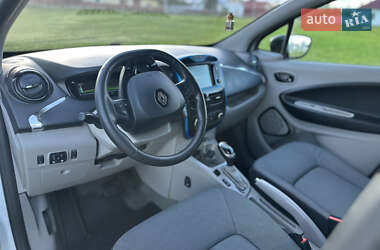 Хэтчбек Renault Zoe 2015 в 