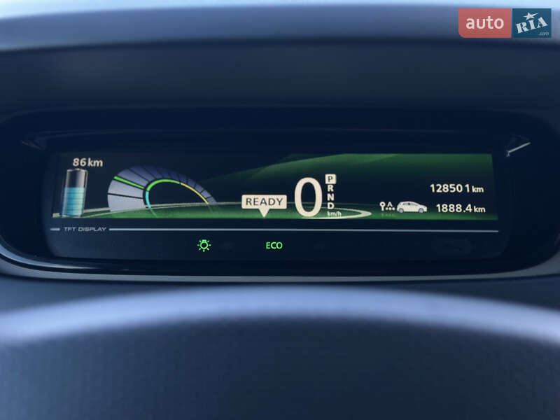 Хэтчбек Renault Zoe 2015 в Черновцах фото 18 Хэтчбек Renault Zoe 2015 в Черновцах