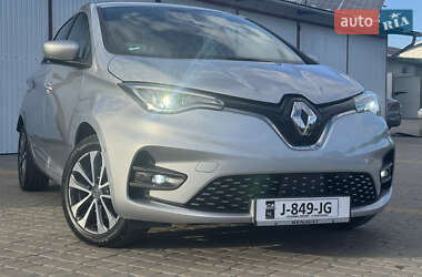 Хэтчбек Renault Zoe 2020 в 