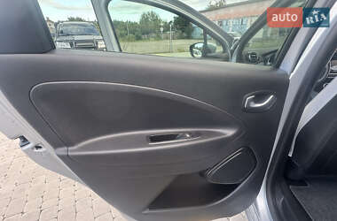 Хэтчбек Renault Zoe 2020 в 