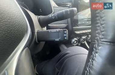 Хэтчбек Renault Zoe 2020 в 