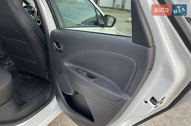 Хэтчбек Renault Zoe 2019 в 