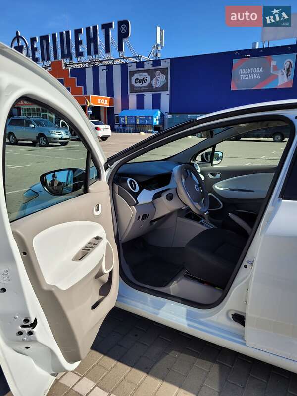 Хэтчбек Renault Zoe 2016 в Шептицькому