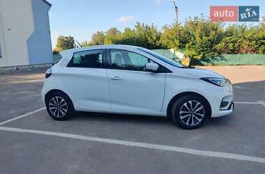 Хэтчбек Renault Zoe 2020 в 