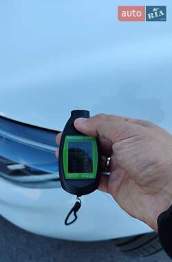 Хэтчбек Renault Zoe 2020 в 