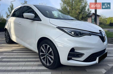 Хэтчбек Renault Zoe 2020 в 