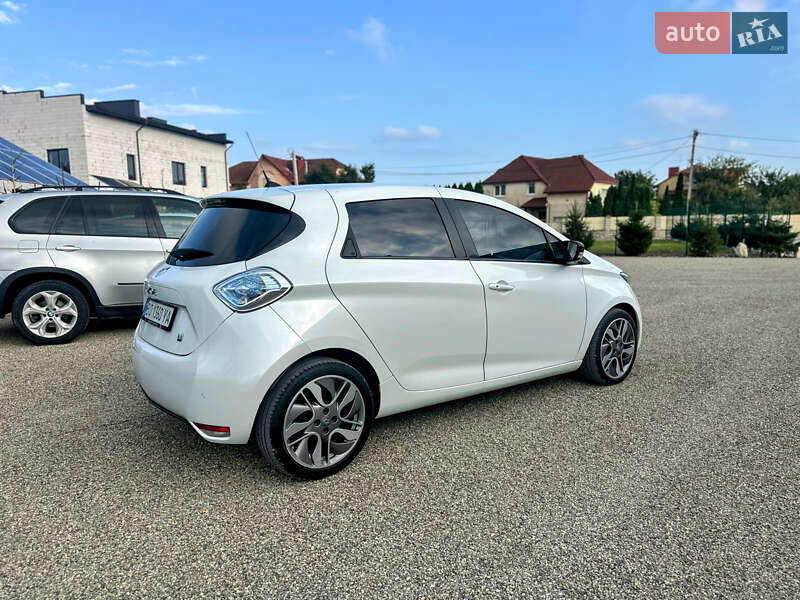 Хэтчбек Renault Zoe 2015 в Тернополе