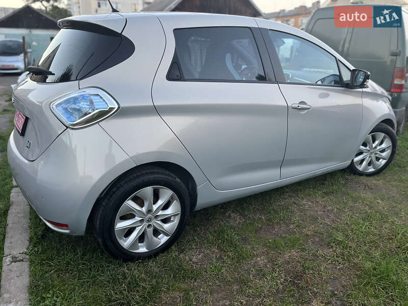 Хэтчбек Renault Zoe 2015 в Львове