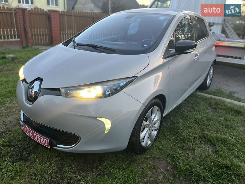 Хэтчбек Renault Zoe 2015 в Львове